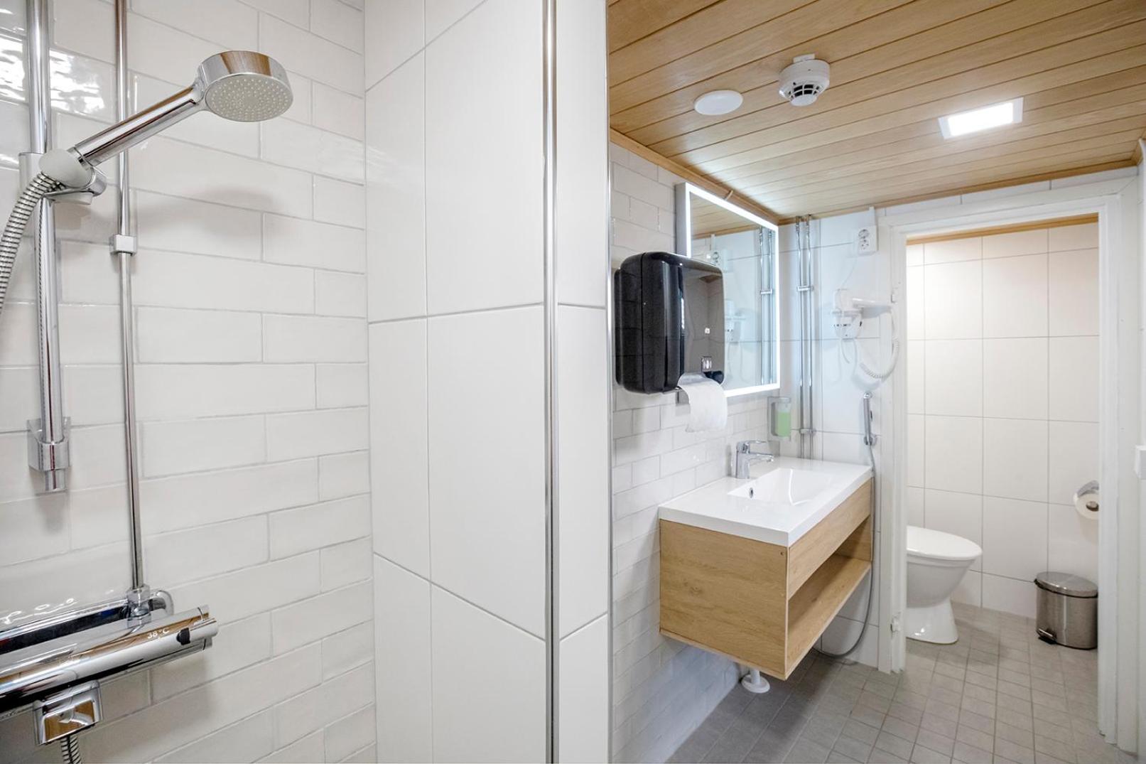 Hostel Toivola Кемі Екстер'єр фото